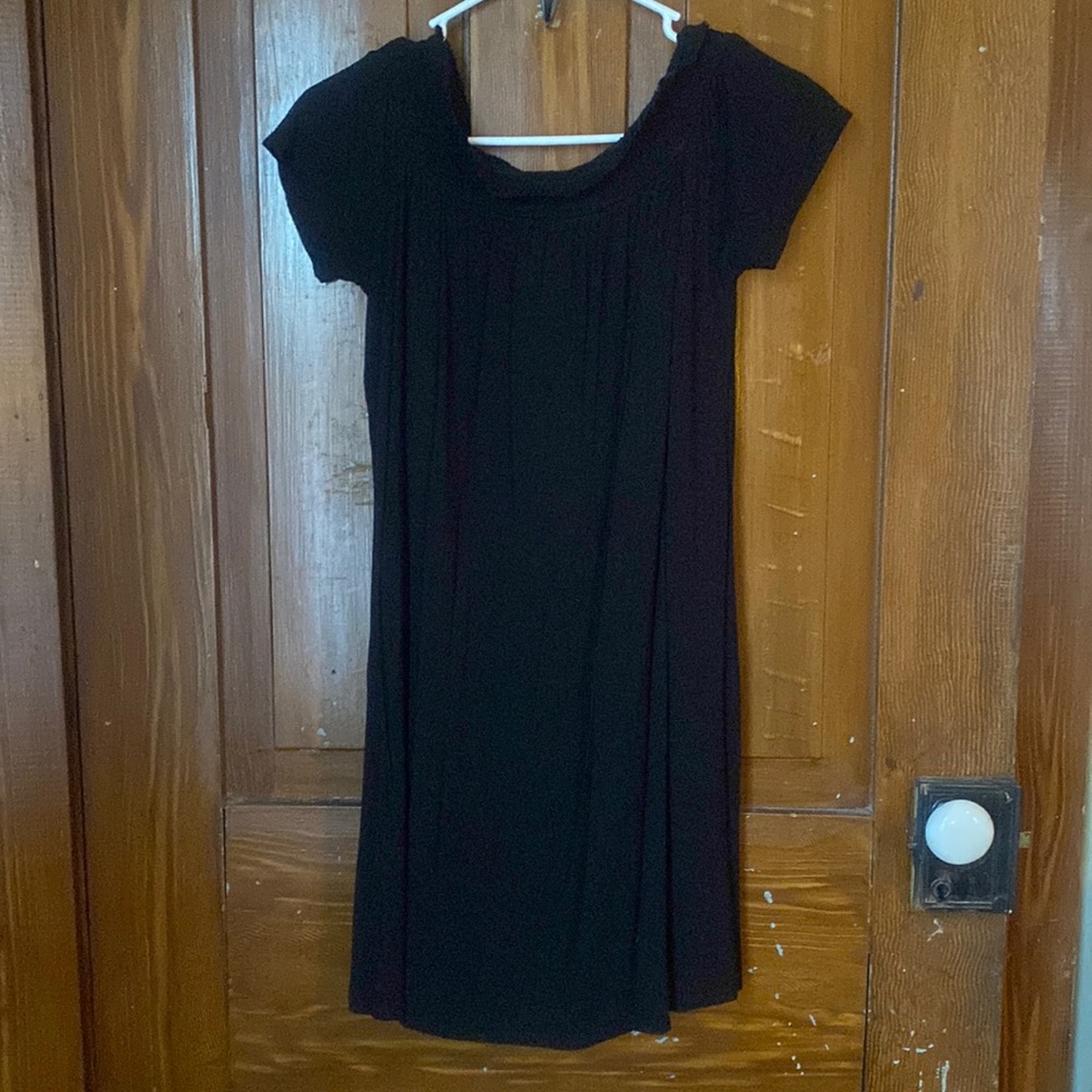 So Black dress